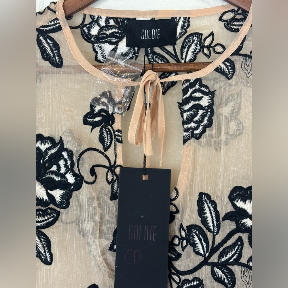 GOLDIE Women's Black Floral Flower Embroidery Sheer Blouse Cream Office Feminine - Picture 5 of 16